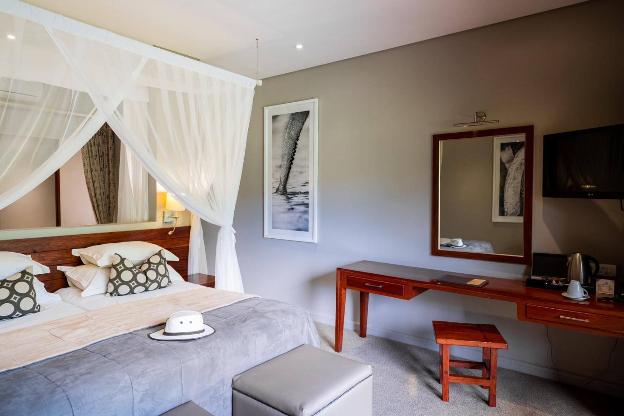 Chobe Safari Lodges Kasane Extérieur photo